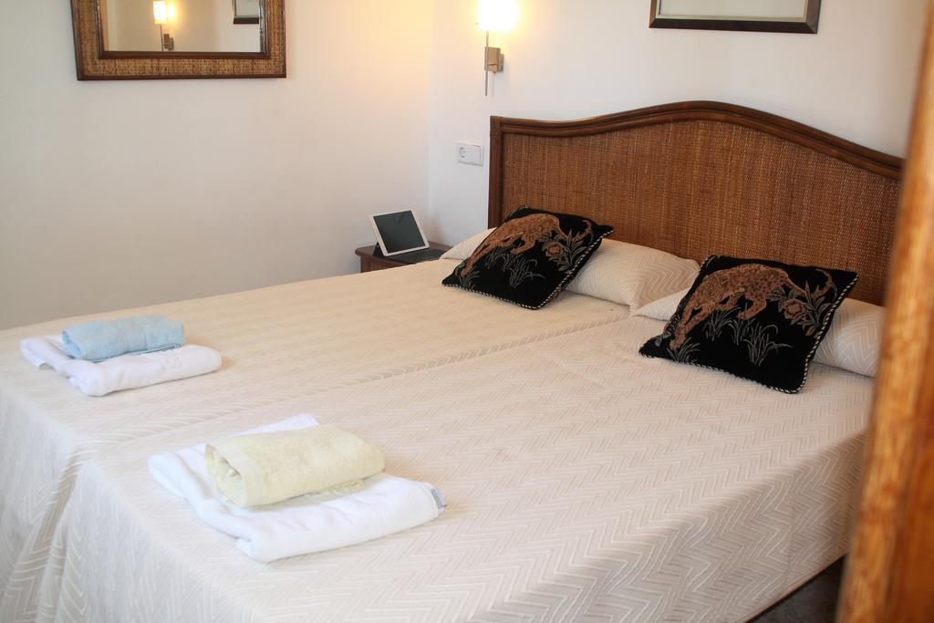 Apartaments Ocean Canada Castell-Platja d’Aro Exterior foto