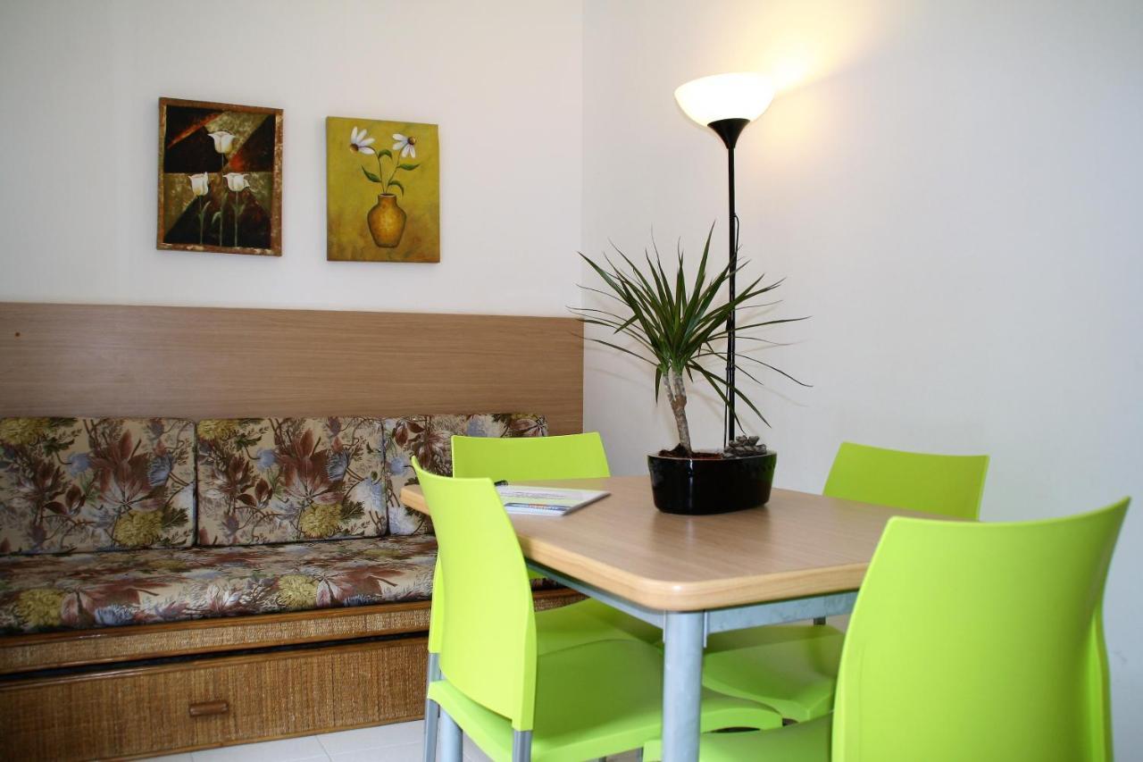 Apartaments Ocean Canada Castell-Platja d’Aro Exterior foto